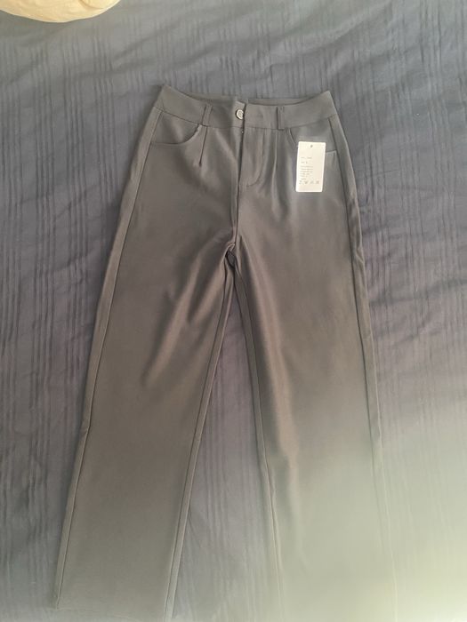 Классические прямые брюки черные