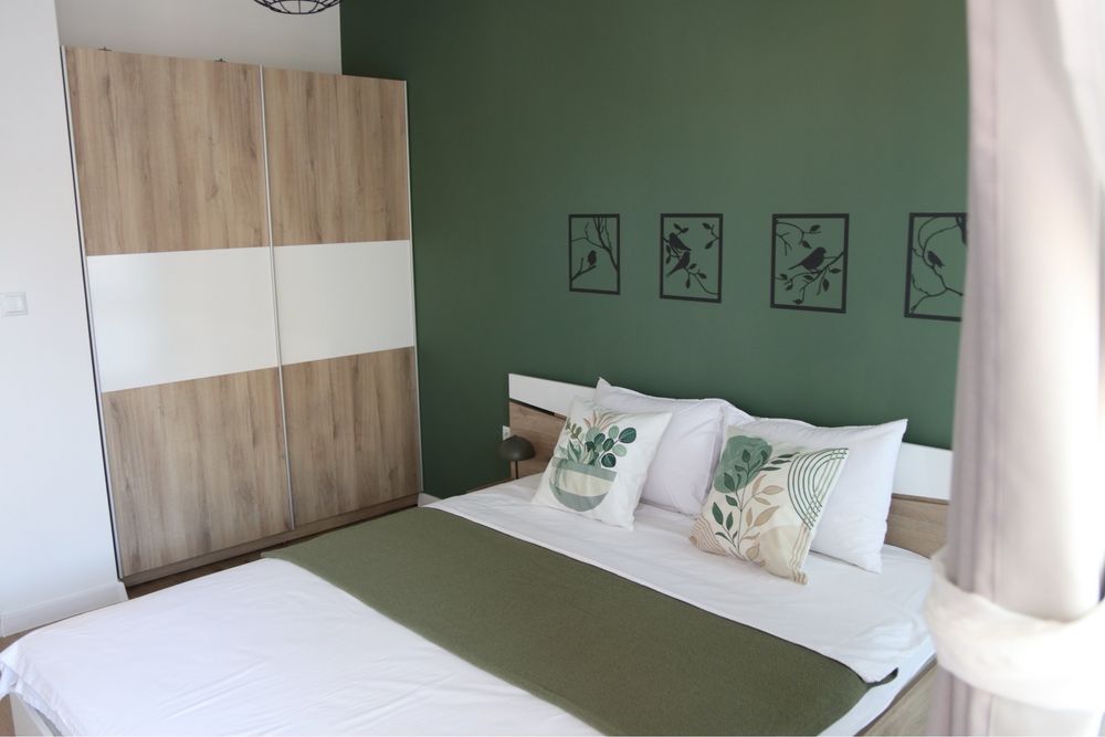 Дава се под наем Двустаен апартамент в Варна, Цветен квартал - 60 кв.м за 612 € - Снимка #7