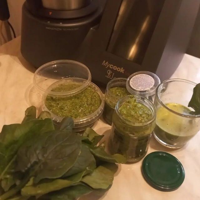 СРОЧНО ПРОДАМ Кухонный робот (Испания)