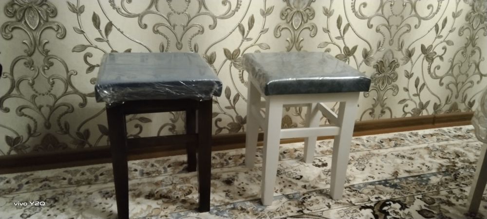 Taburetka yogʻochli