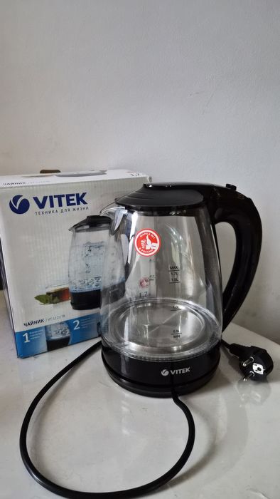 Электрический чайник Vitek