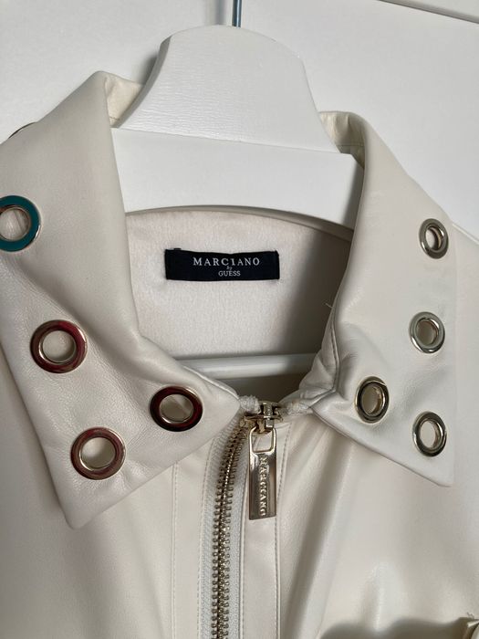 Нова Рокля GUESS S размер