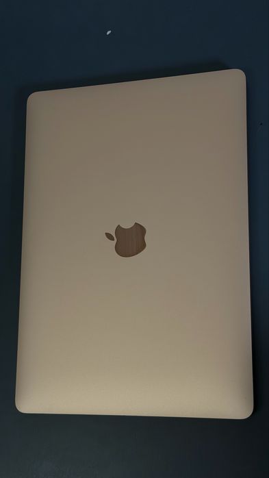MacBook Air M1 2020 16GB RAM 1TB stocare