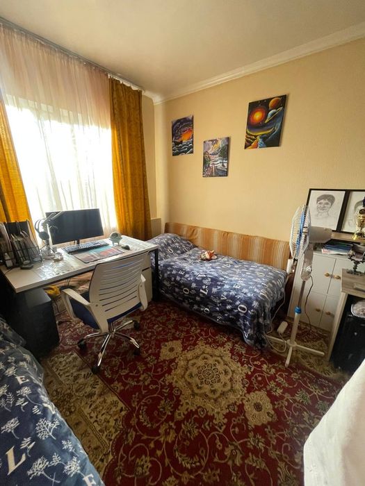 Продаётся квартира 2/4/4