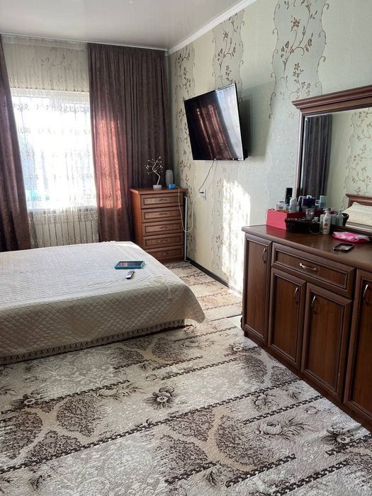 Продается 3 комнатная квартира в Янгиюле