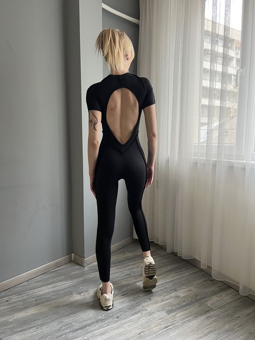 Дамски гащеризон!