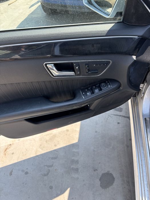 Interior Mercedes E Class 2011