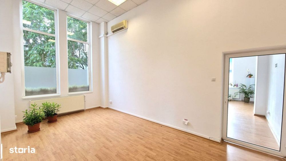 De inchiriat spatiu comercial central