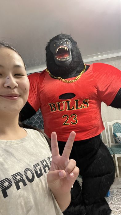 Кинг Конг, Горилла Мишка