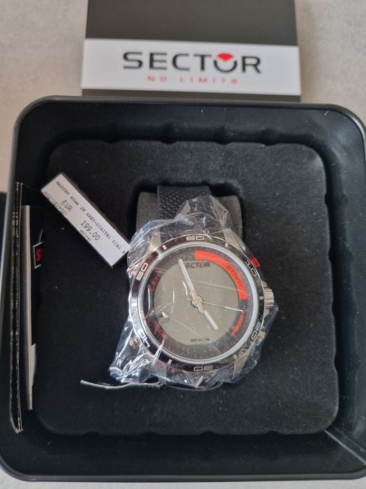 Ceas Sector Master 45 mm  NOU sigilat