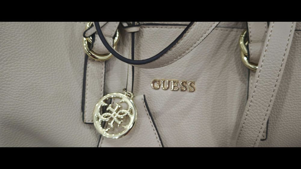 Оригинална "GUESS"