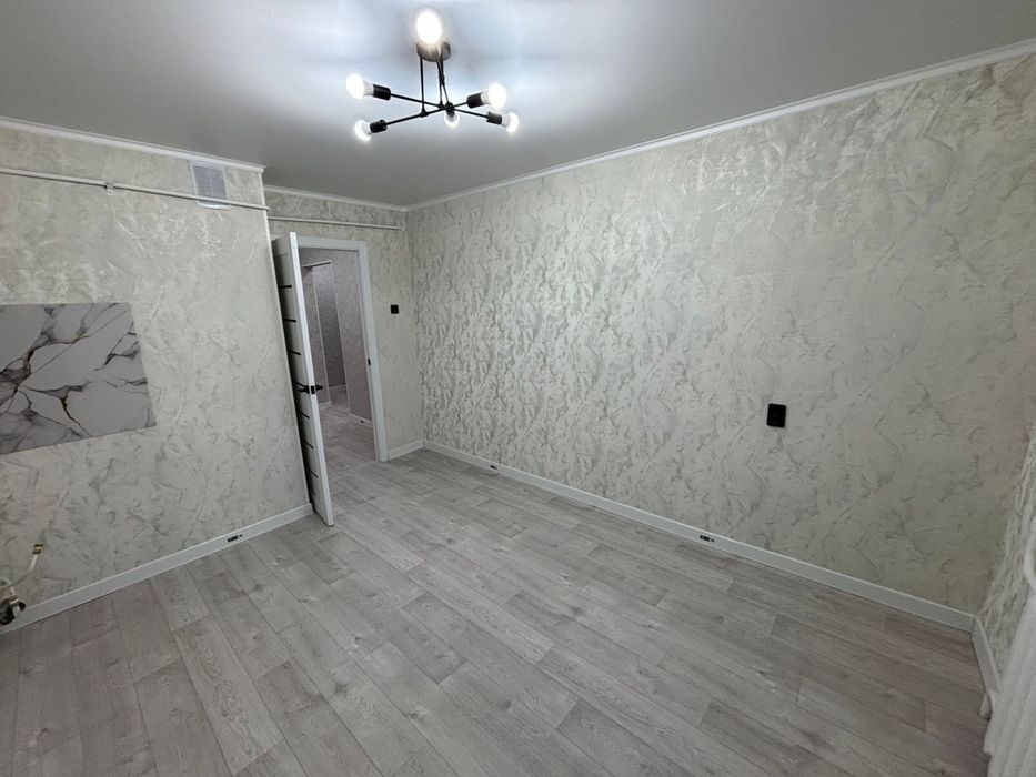 Продам 1 ком 9 мкр дом 11