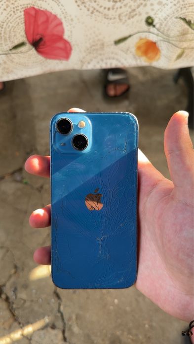 Vand iphone 13 functional