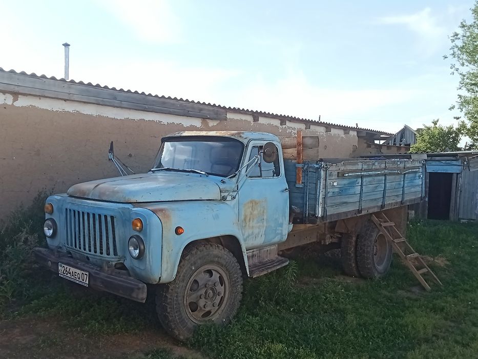 Газ 52 сатылады.