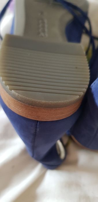 Pantofi ecco 38.