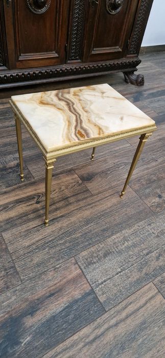 Masa mobilier masuta bronz onix