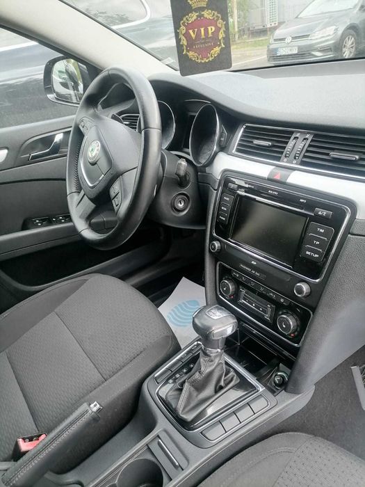 SKODA Superb 2012 — imagine 4