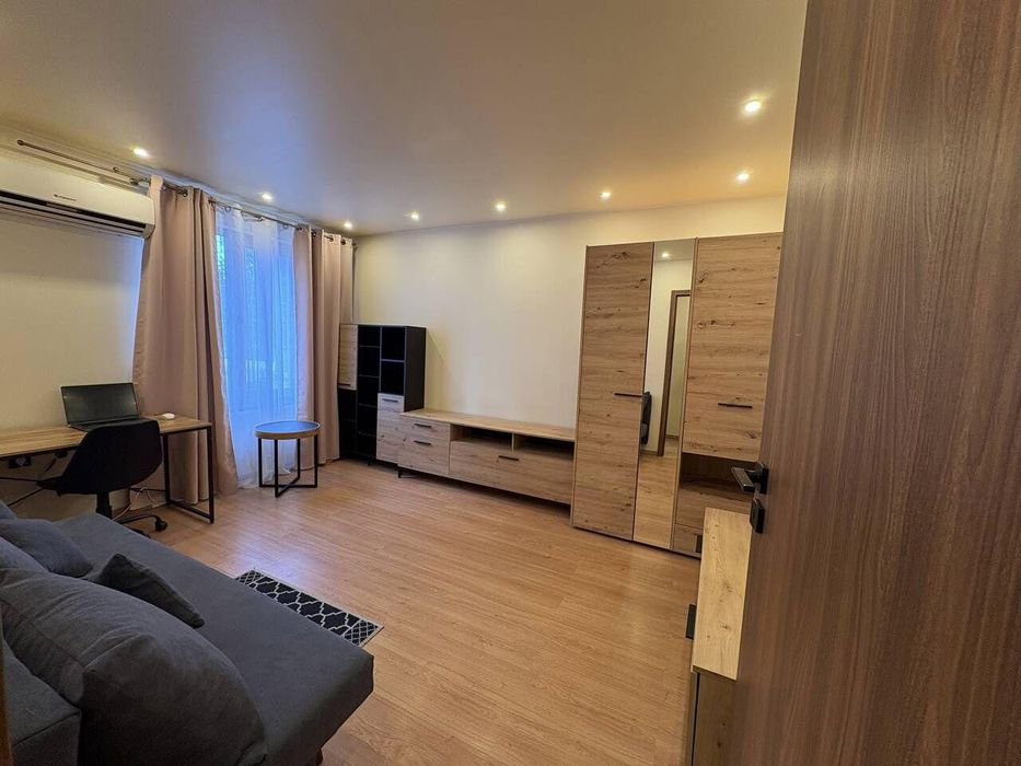 Двустаен, под наем, кв. Сарафово