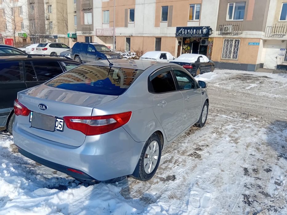 Продается Машина KIA