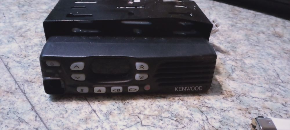 Рации Моторола Кенвуд