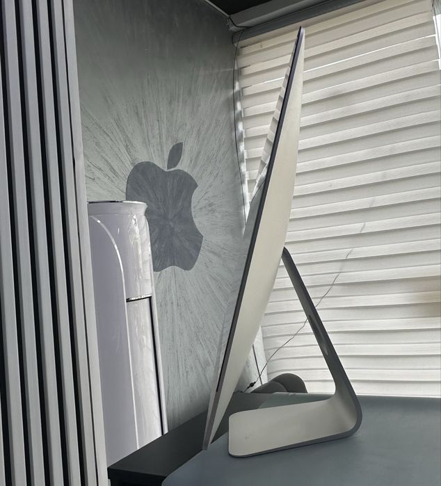 Apple iMac M1 2017 года 27 inch 5к в идеальном состоянии!