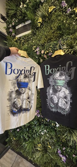 Дрехи на едро тениски