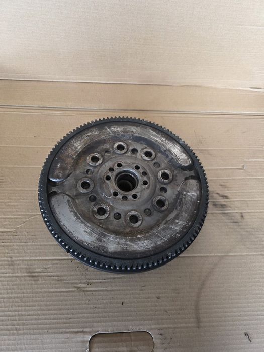 Kit ambreiaj cu volanta ford focus 2 1.6 tdci