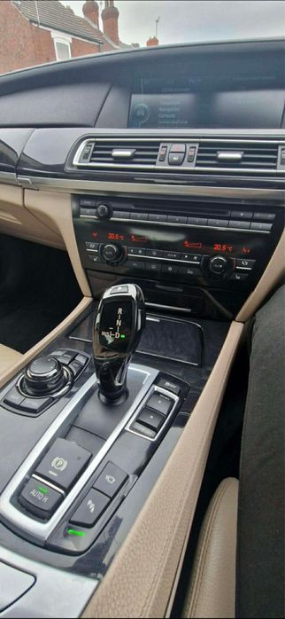 BMW 730 d - LUXURY - 3.0 Diesel - 245 CP - EURO 5 - Automat - 2010 - Carte Intreaga - Propietar - Mega - Full