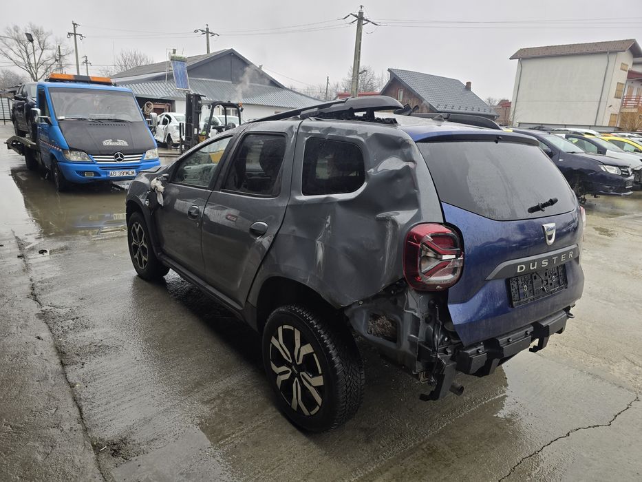 Dezmembrez/piese Dacia Duster 2023 1.5 dci  13.000 km