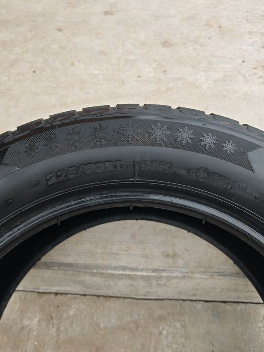 Anvelope iarnă 225/60/R17, DOT 2022