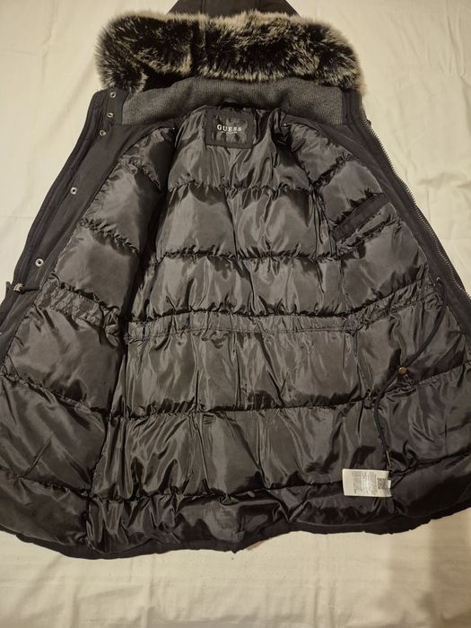 Geaca Guess mărimea M