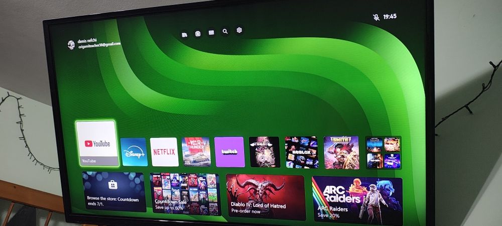 Consola xbox series x 1 TB cu 1 controller