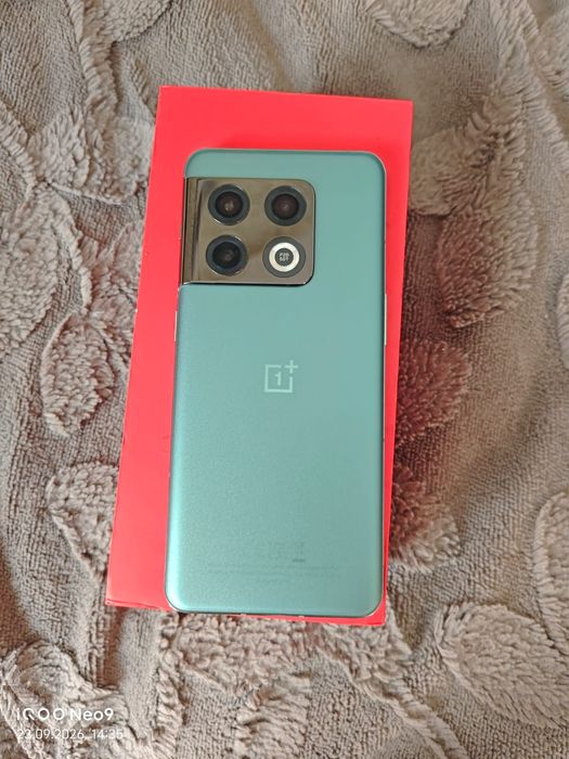 Продам телефон OnePlus
