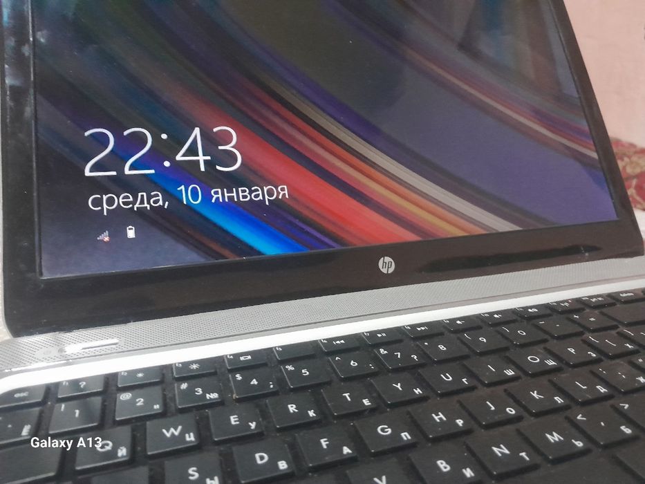 Srochno sotiladi pul zarur