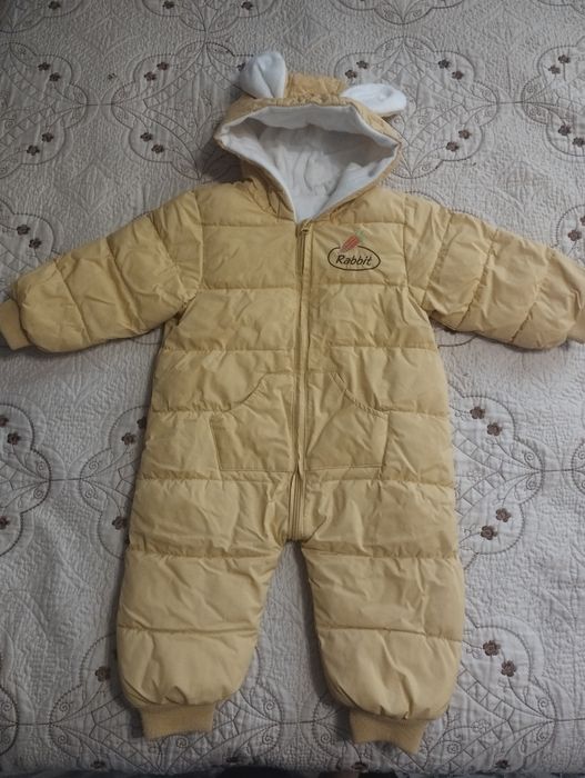 Продам детский комбинезон