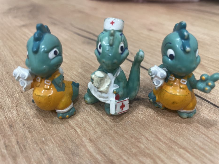 Игрушки из киндеров