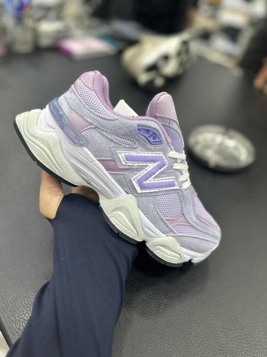 Incaltaminte NB 9060