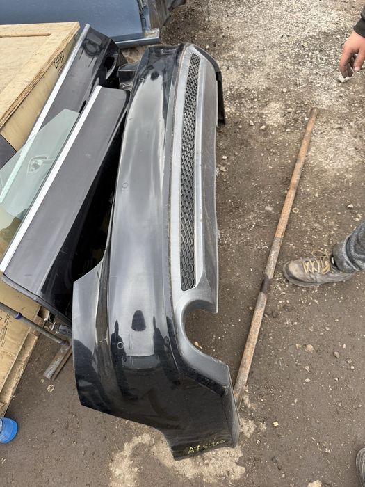 Задна Sline броня за Audi A7 4g8 C7 Ауди А7 с отвори парктроник оригин