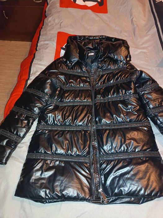 Дамско яке чисто ново