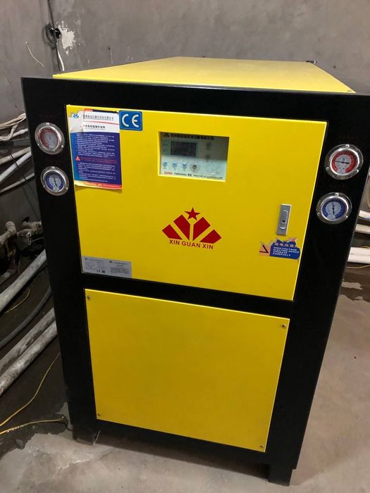 Продаётся водяной чиллер