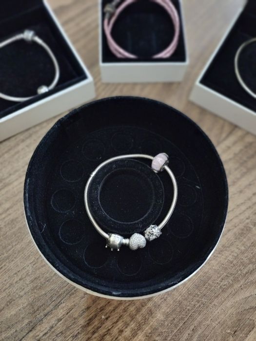 PANDORA продам коллекцию