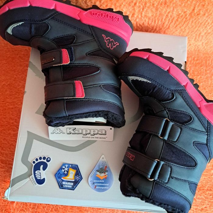 Зимни ботуши за момиче. Апрески KAPPA. Нови