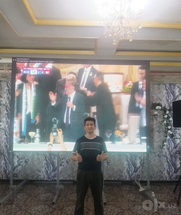 LED ekran sotiladi.