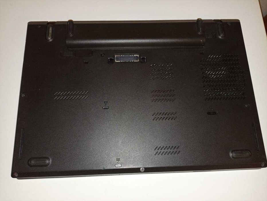 Laptop Lenovo L450, I3, gen 5, 8Gb Ram, 240Gb SSD, Garantie! Schimb!