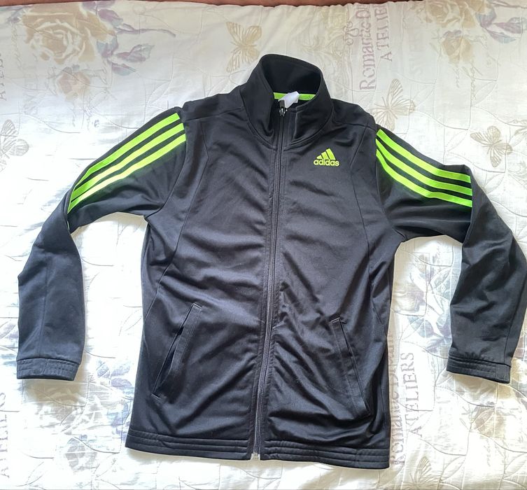 Adidas Children’s tracksuit Горница за момче 11-12 години (152)
