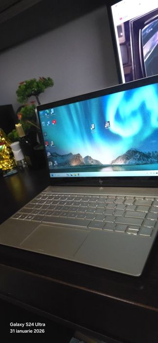 Laptop Hp Envy-13 I5, 335 GB Ssd,8Gb ram