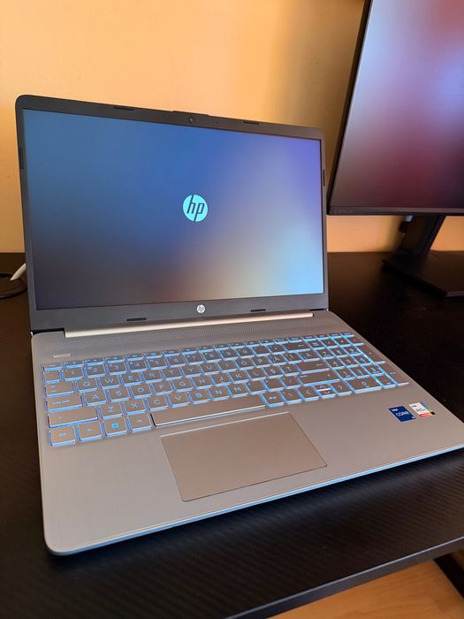 Laptop HP • I5-1235u • 512SSD • Nefolosit