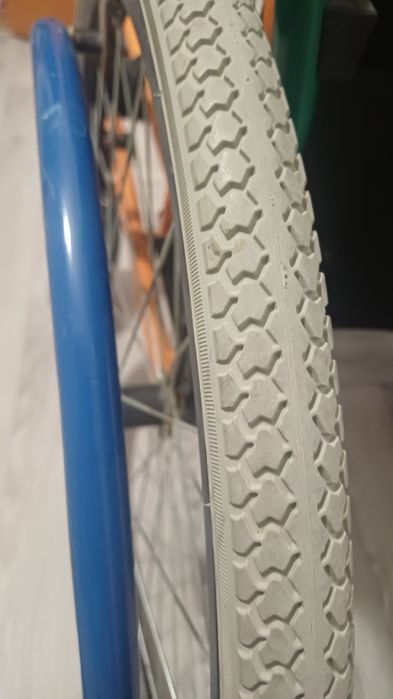 Инвалидная коляска