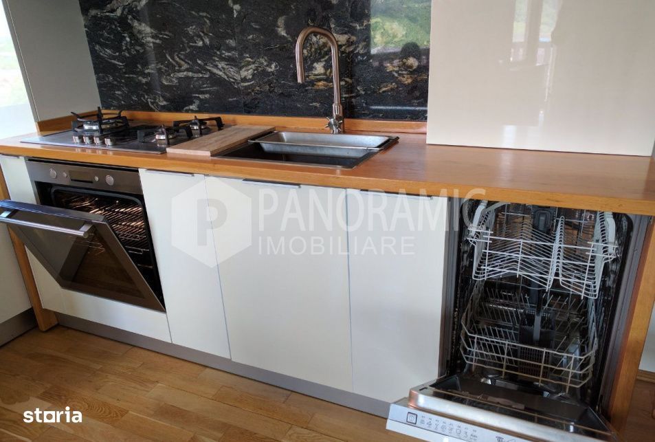 Apartament cu 4 camere Baciu zona Regal