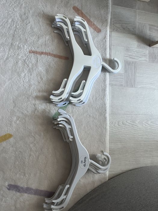 Вешалки для одежды детские